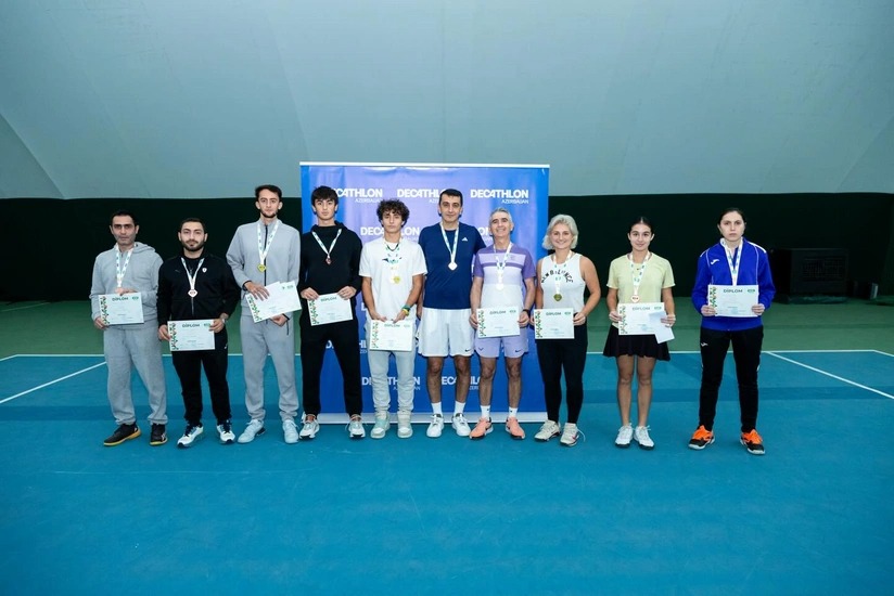 Padel tennisi üzrə ilk Azərbaycan çempionatı keçirilib